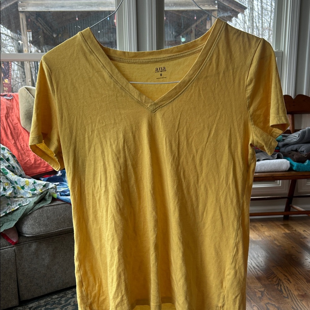 a.n.a Women's Short Sleeve Yellow Tee